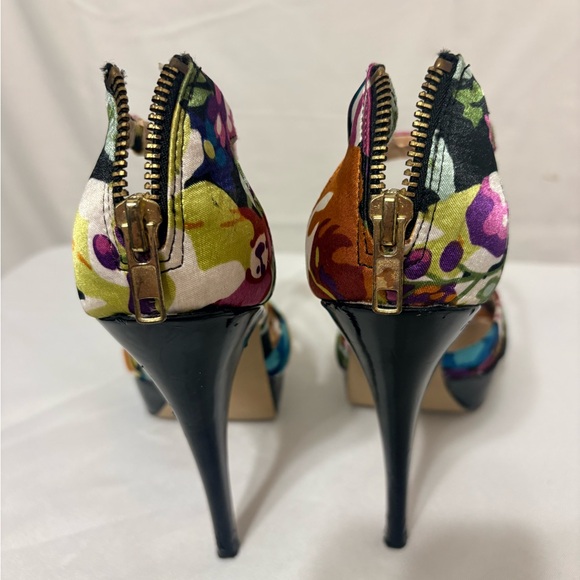 Steve Madden Multicolor Floral Heels - Picture 4 of 6